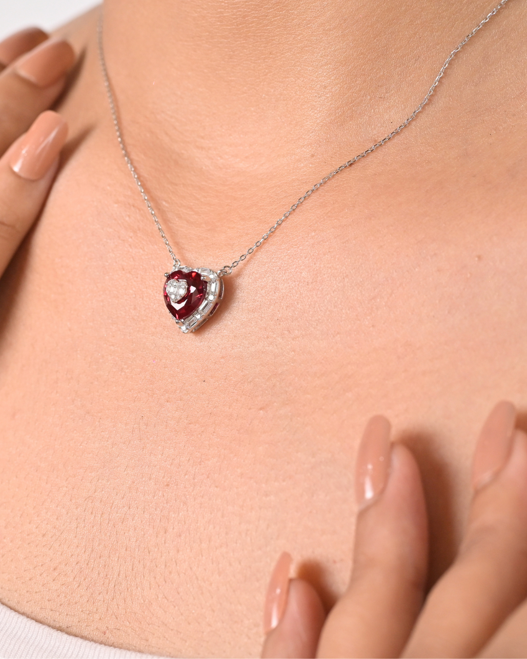 Silver Crimson Heart Pendant