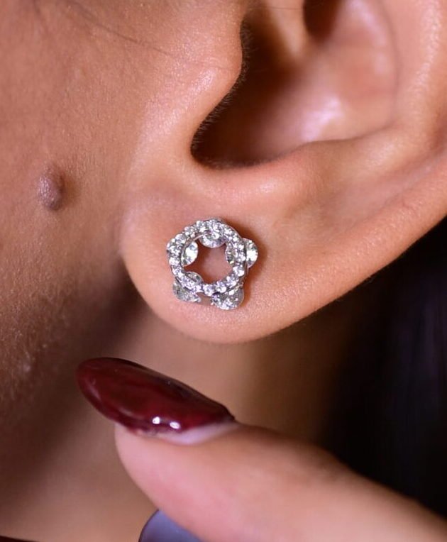 Dainty Floral Cluster Silver Pendant & Earrings Set