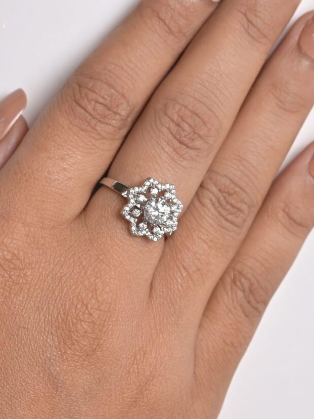 Radiant Floral Cluster Cocktail Ring