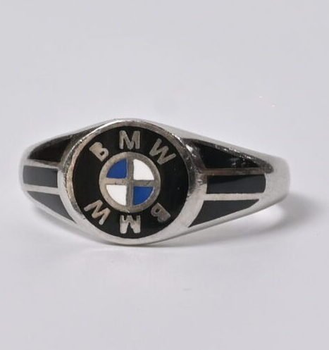 Executive Motif Men's Silver Ring
