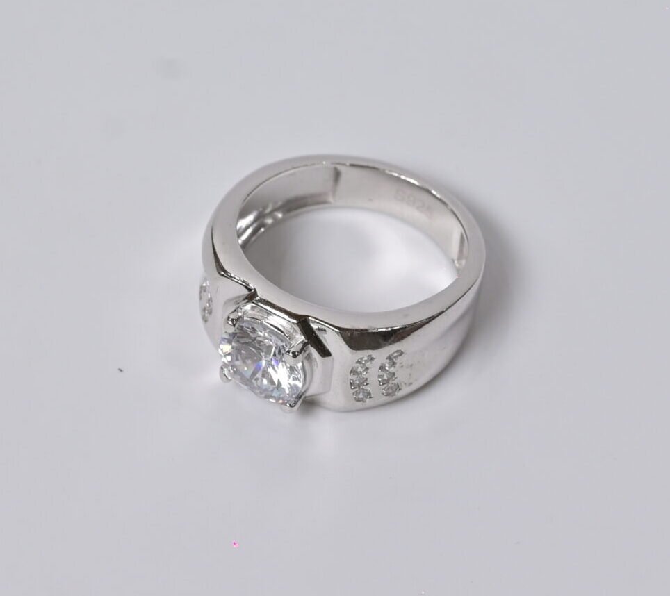 Regal Solitaire Men's Silver Ring